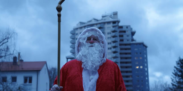 21:00: Weihnachten im Hochhaus | SWR Fernsehen RP | 12/8 2025