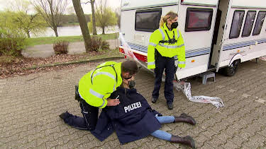 15:00: SOS - Retter im Einsatz (S2 E25) (S2) | RTL 2 | 9/7 2026