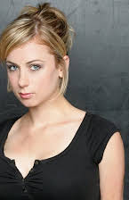 Iliza Shlesinger som 