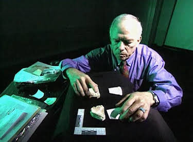 00:45: Medical Detectives - Geheimnisse der Gerichtsmedizin | VOX | 4/29 2026