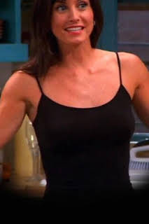 21:29: Friends (T7): Ep.1 El del trueno de Monica | Comedy Central | 8/13 2026