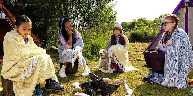 6:00 PM: Girl Troop vs Aliens (S1) | CBBC | 3/4 2026