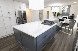 Luxe for Less, Season 1: Alone On Two Islands