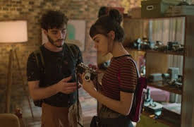 Onisciente: Glöm inte att jag håller koll på dig