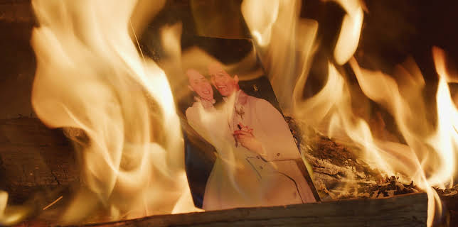 04:15: Der ondskapen bor (S5 E15) (S5) | FEM | 12/2 2025